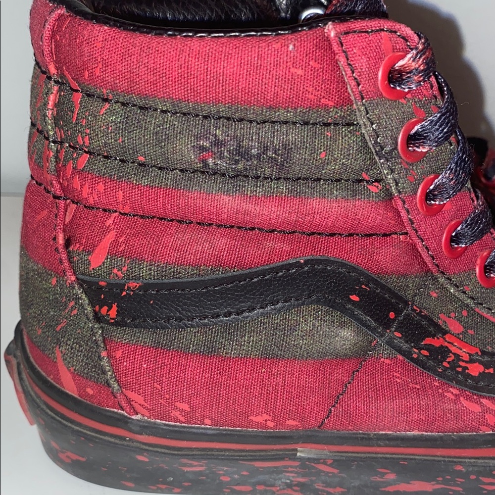 Vans Horror Nightmare on Elm Street Freddy Krueger- men’s 4.0 / women’s 5.5 - Picture 4 of 14